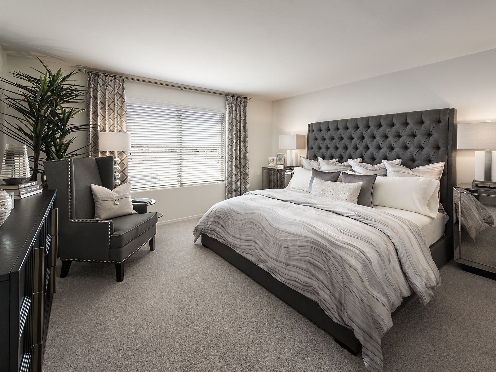 Primary Bed:Relax at the end of the day in the spacious primary suite.