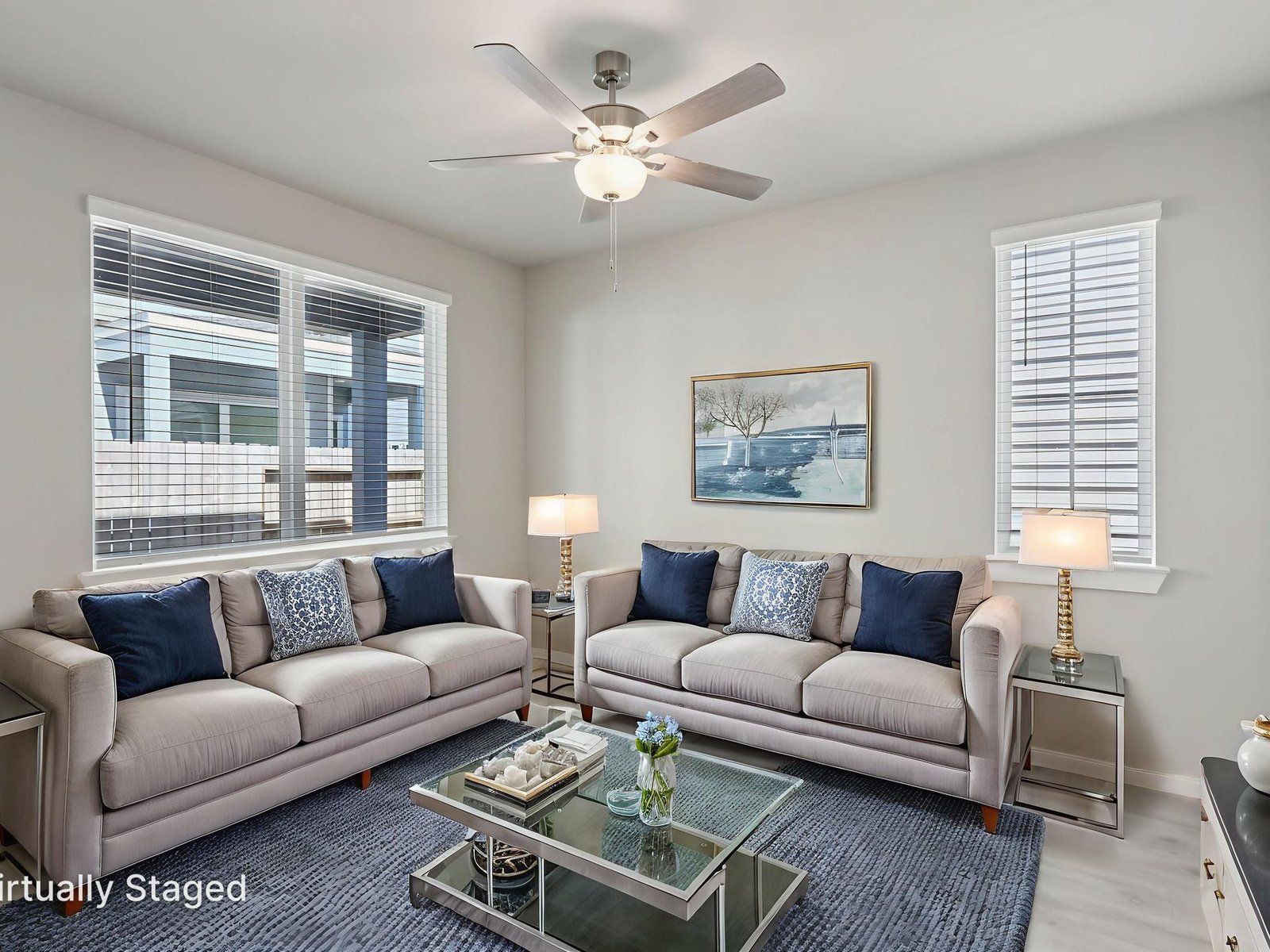 The Harlow floorplan in Kemah Crossing of Kemah, TX.:Living Room