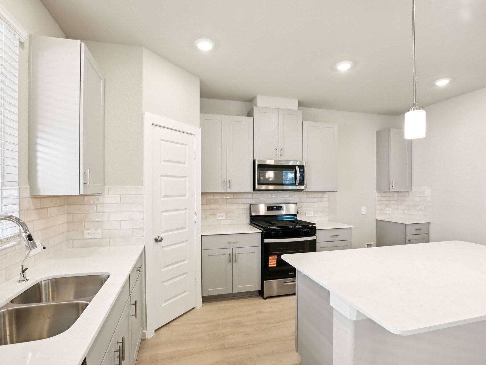 The Weston floorplan in Kemah Crossing of Kemah, TX.:Kitchen