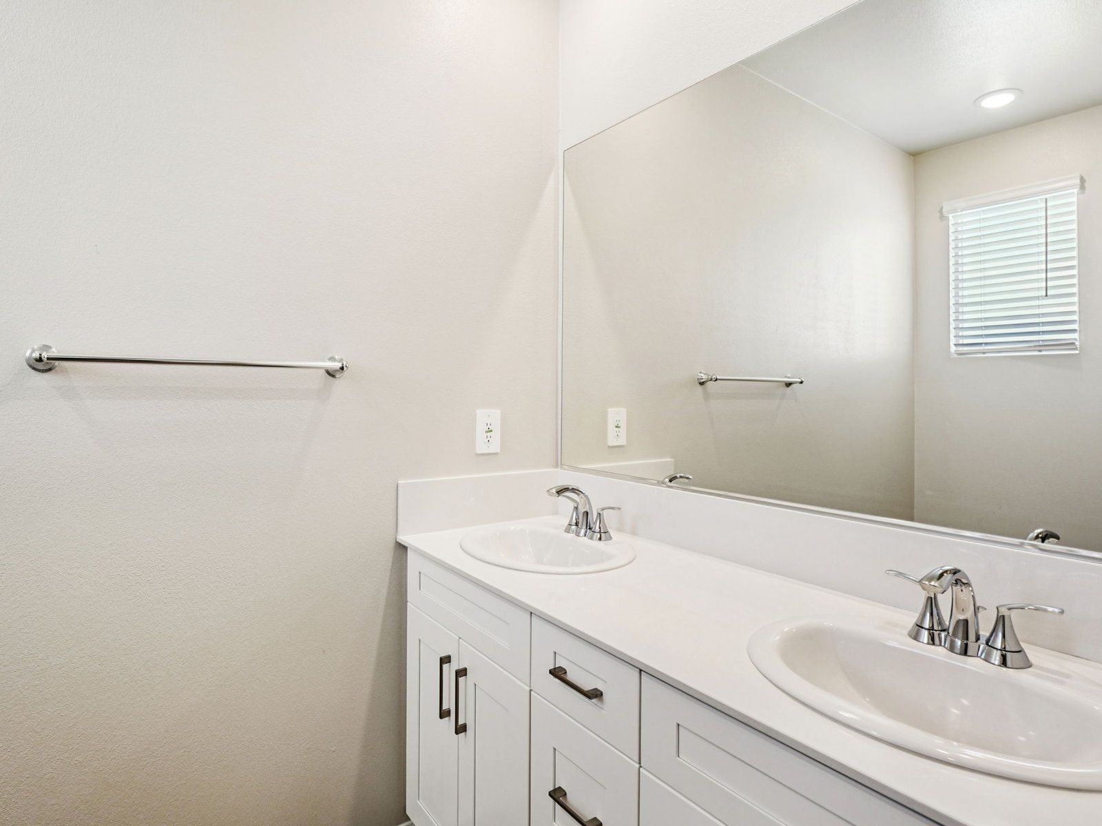 3522 floorplan interior image taken at a Meritage Homes community in Redlands, CA.:Primary Bathroom