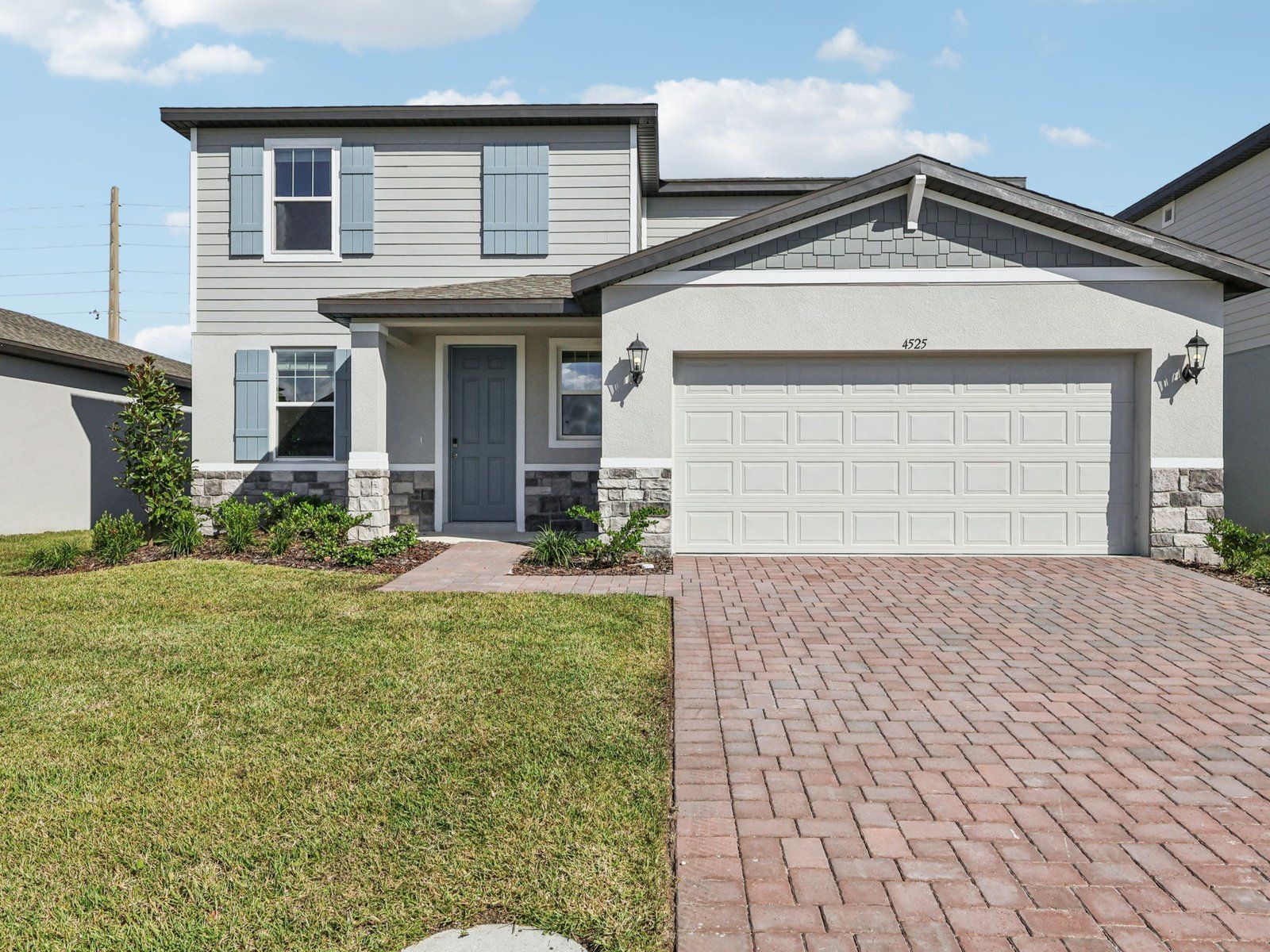 Front exterior:Front exterior