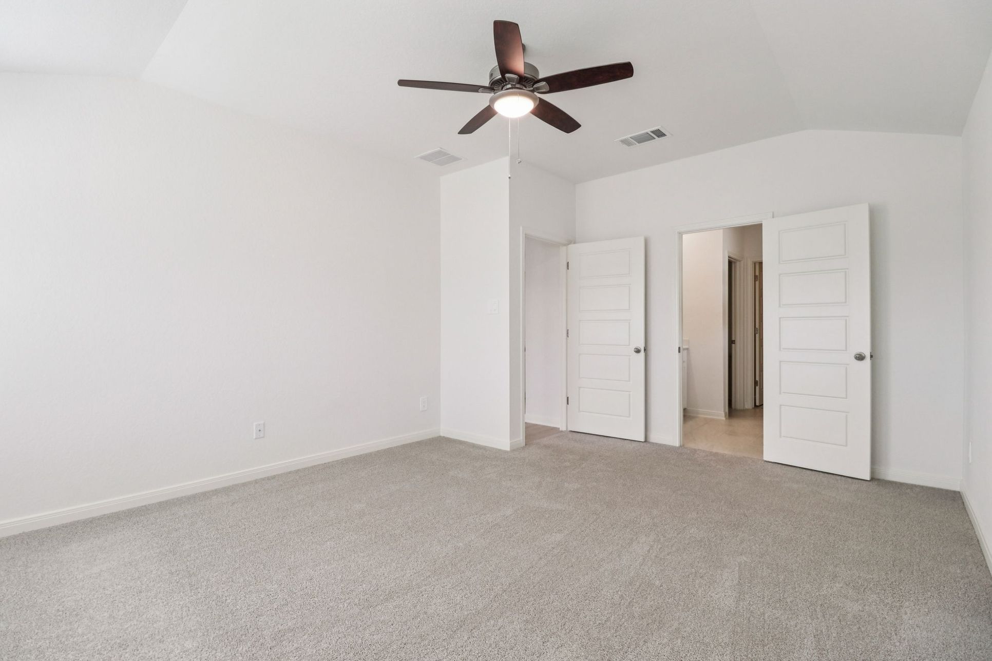 Primary Suite:Primary suite in the Callaghan floorplan at a Meritage Homes community.