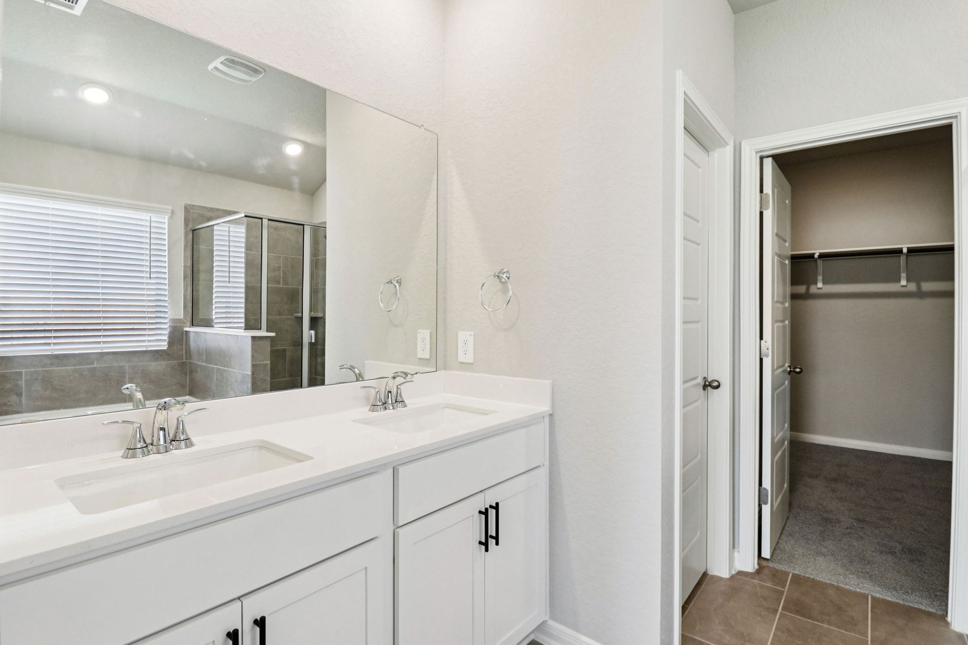 Primary Bathroom:Primary bathroom in the Callaghan floorplan at a Meritage Homes community.