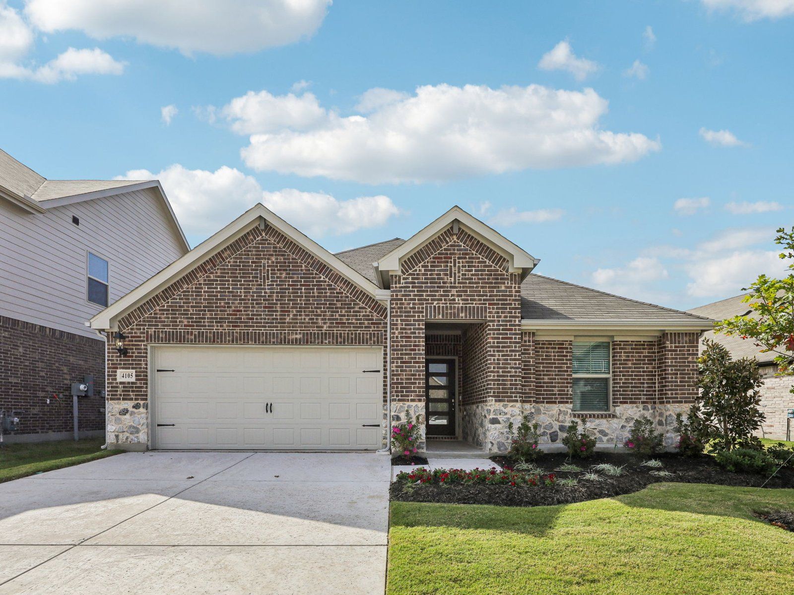 The Henderson floorplan with the Divine interior package.:Front Exterior