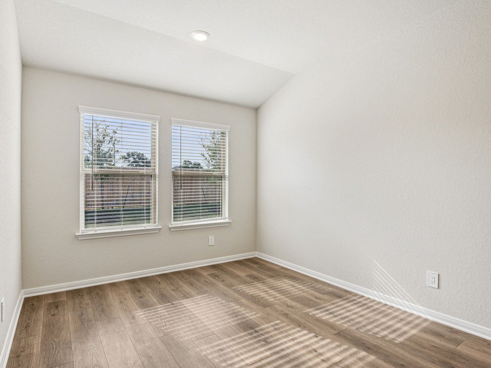 Dining room in the Briscoe floorplan at a Meritage Homes community.:Dining Room