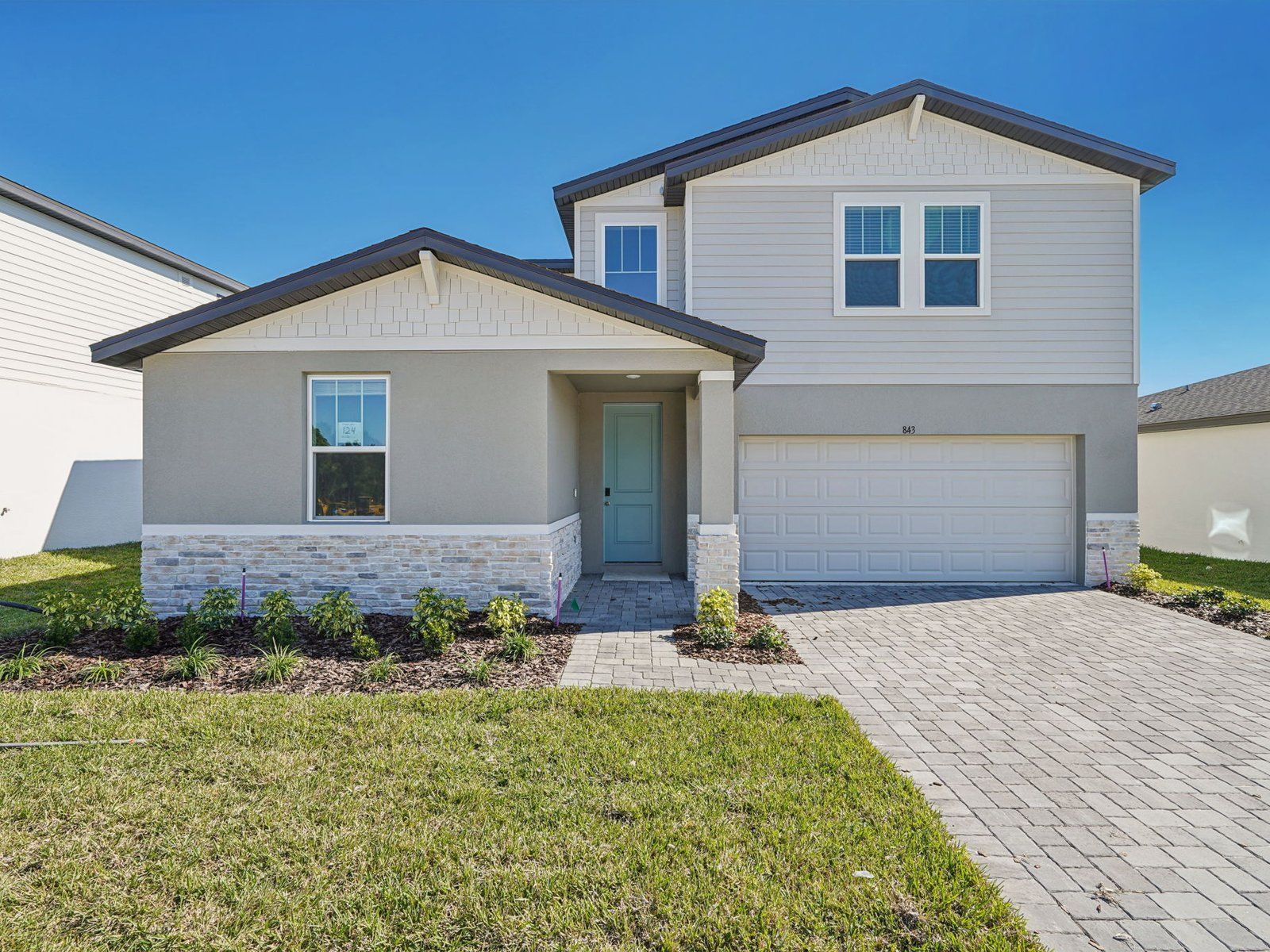 Front exterior:Front exterior