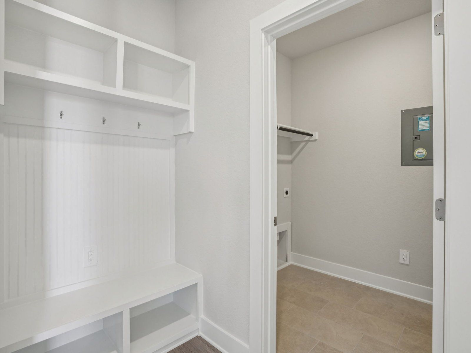 Foyer in the Cedar floorplan at a Meritage Homes community.:Foyer