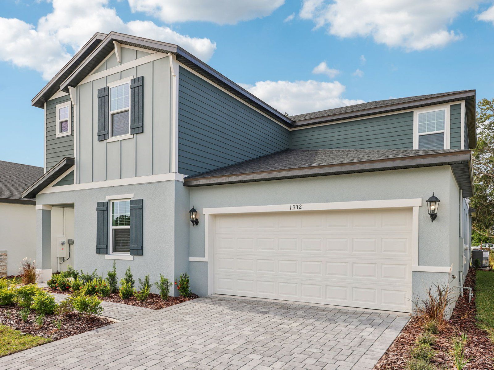 FrontExterior:FrontExterior