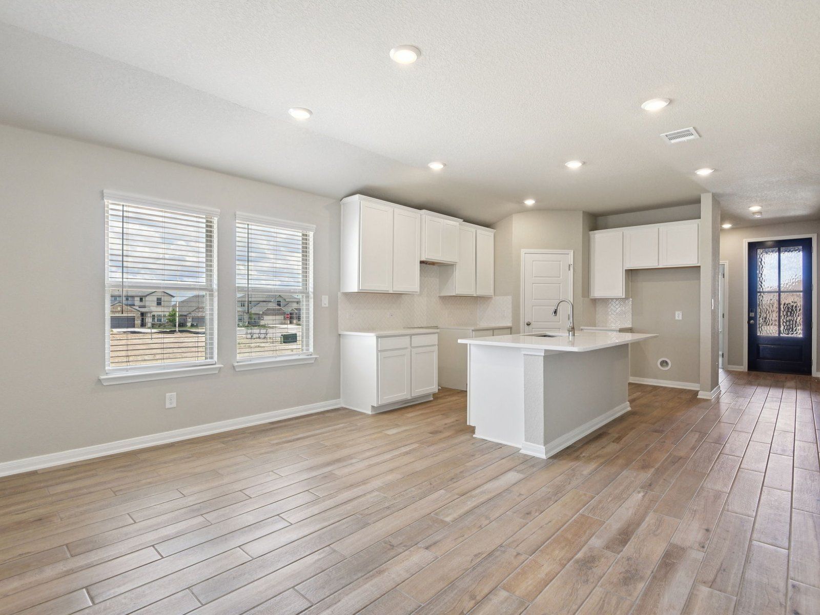 Kitchen:Kitchen