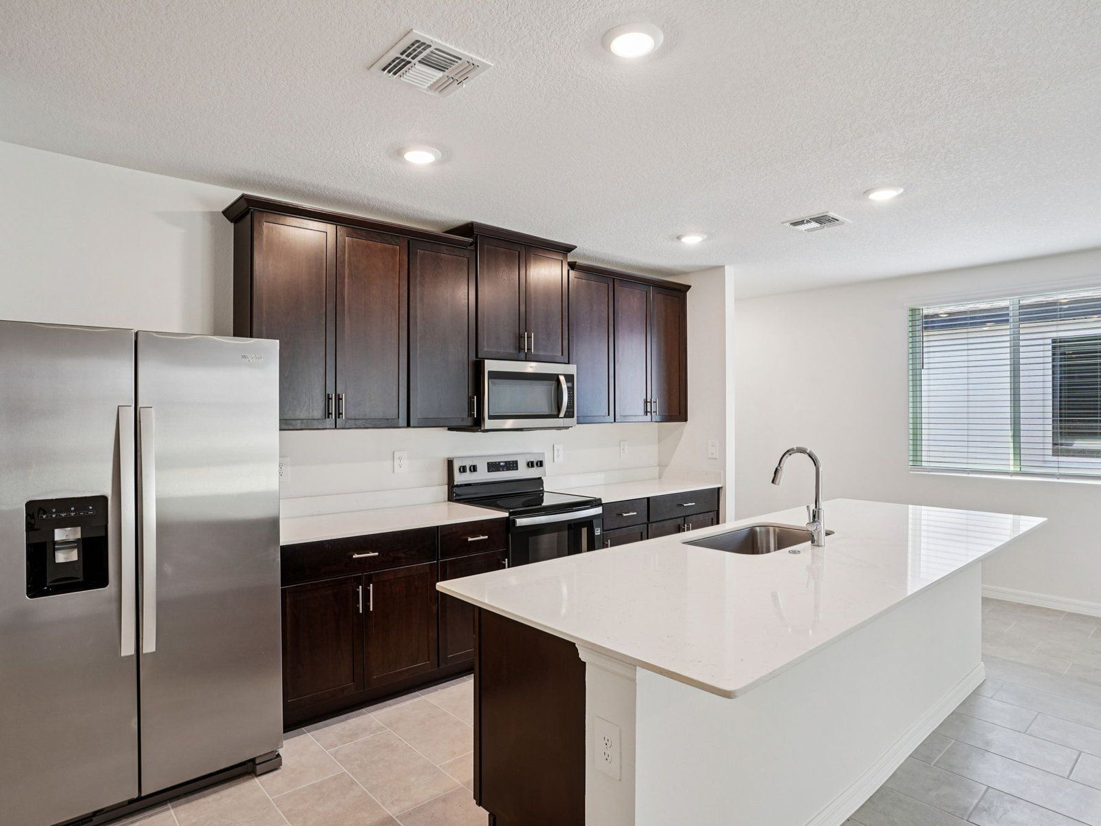 Kitchen:Kitchen