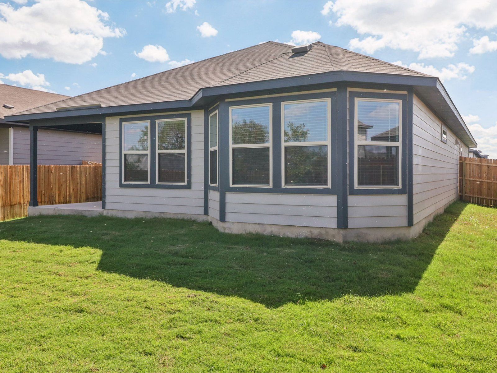 Back Exterior:Back Exterior