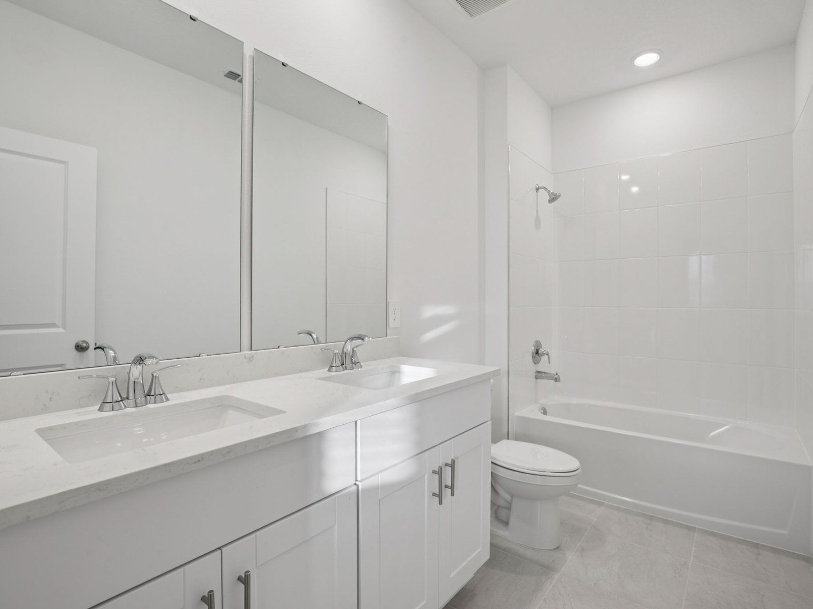 Secondary Bathroom:Secondary Bathroom