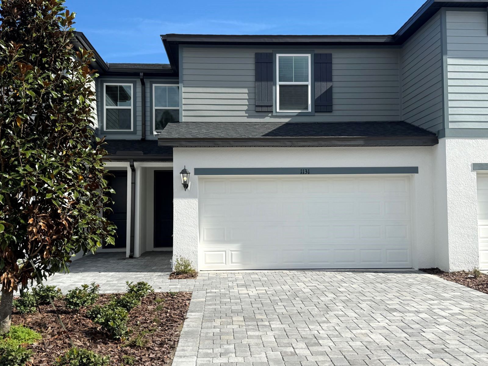 Front Exterior:Front Exterior