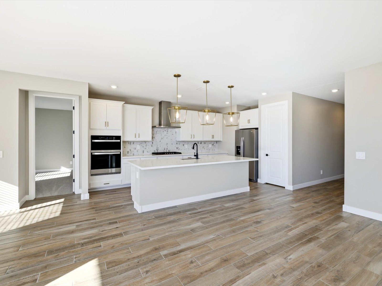 Great Room:Welcome to the Amber floorplan.