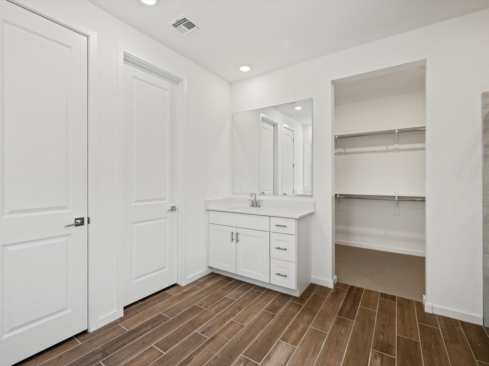 Primary Bathroom:Primary Bathroom