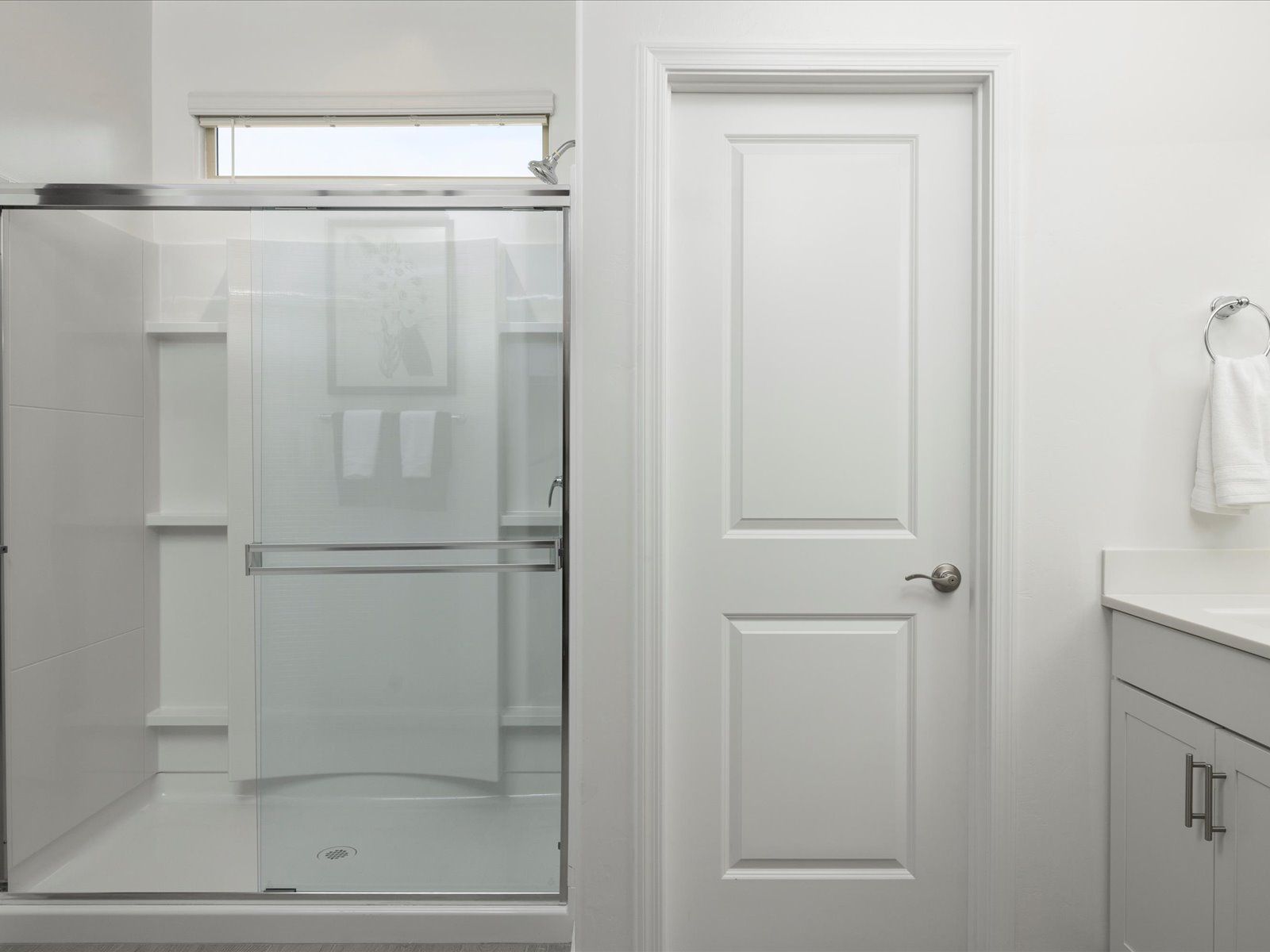 Primary Bathroom:Primary Bathroom