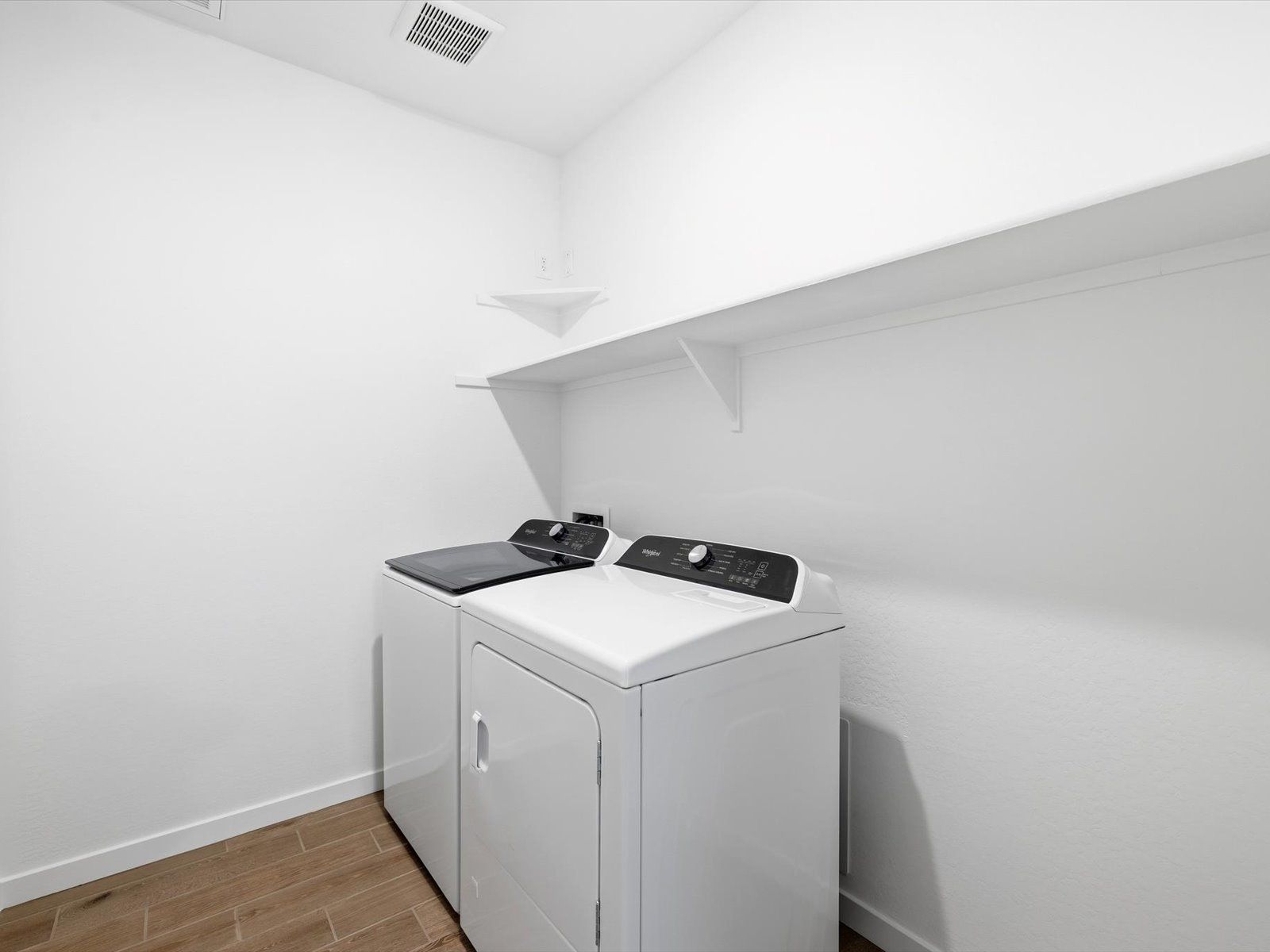 Laundry Area:Laundry Area