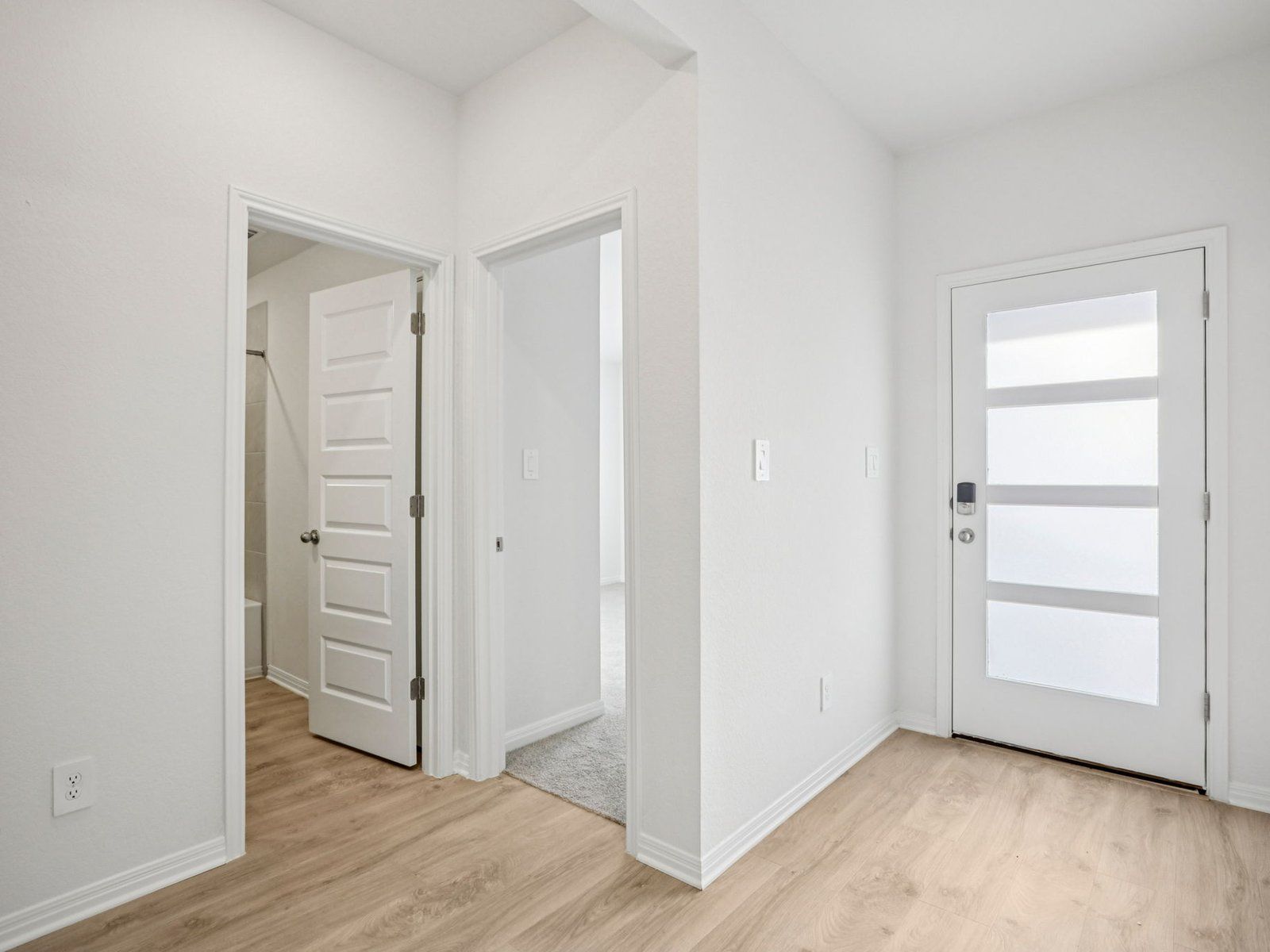 Entry:The Fitzhugh (402) Floorplan