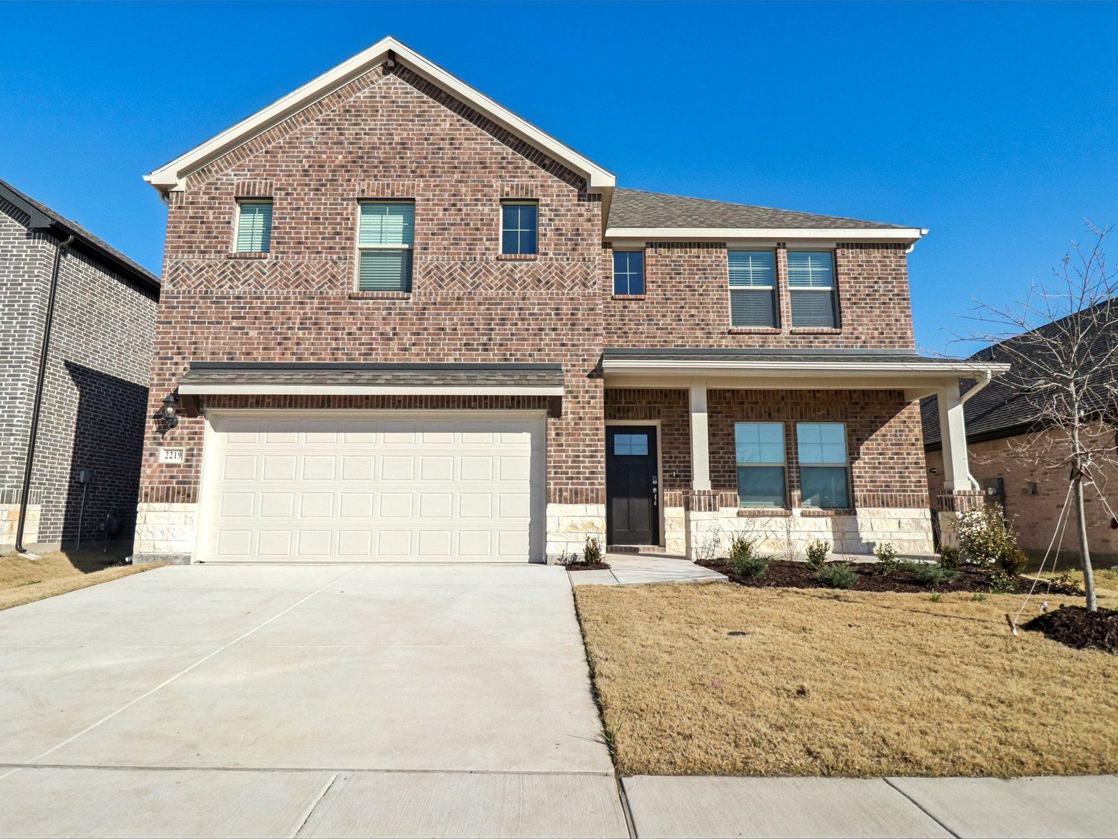 Front Exterior:Front Exterior