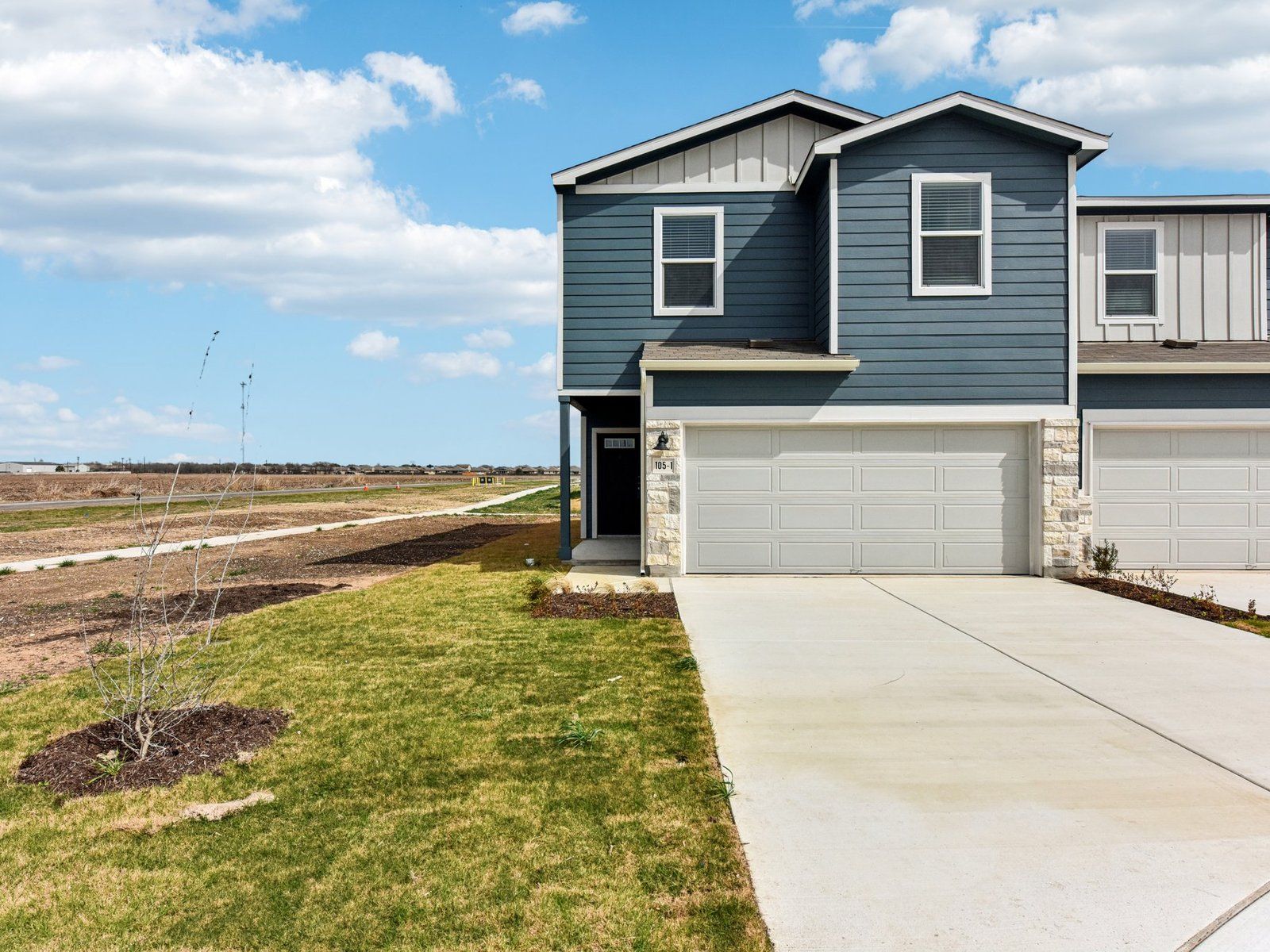 105 Calcite Road Unit #1 Front Exterior:105 Calcite Road Unit #1 Front Exterior