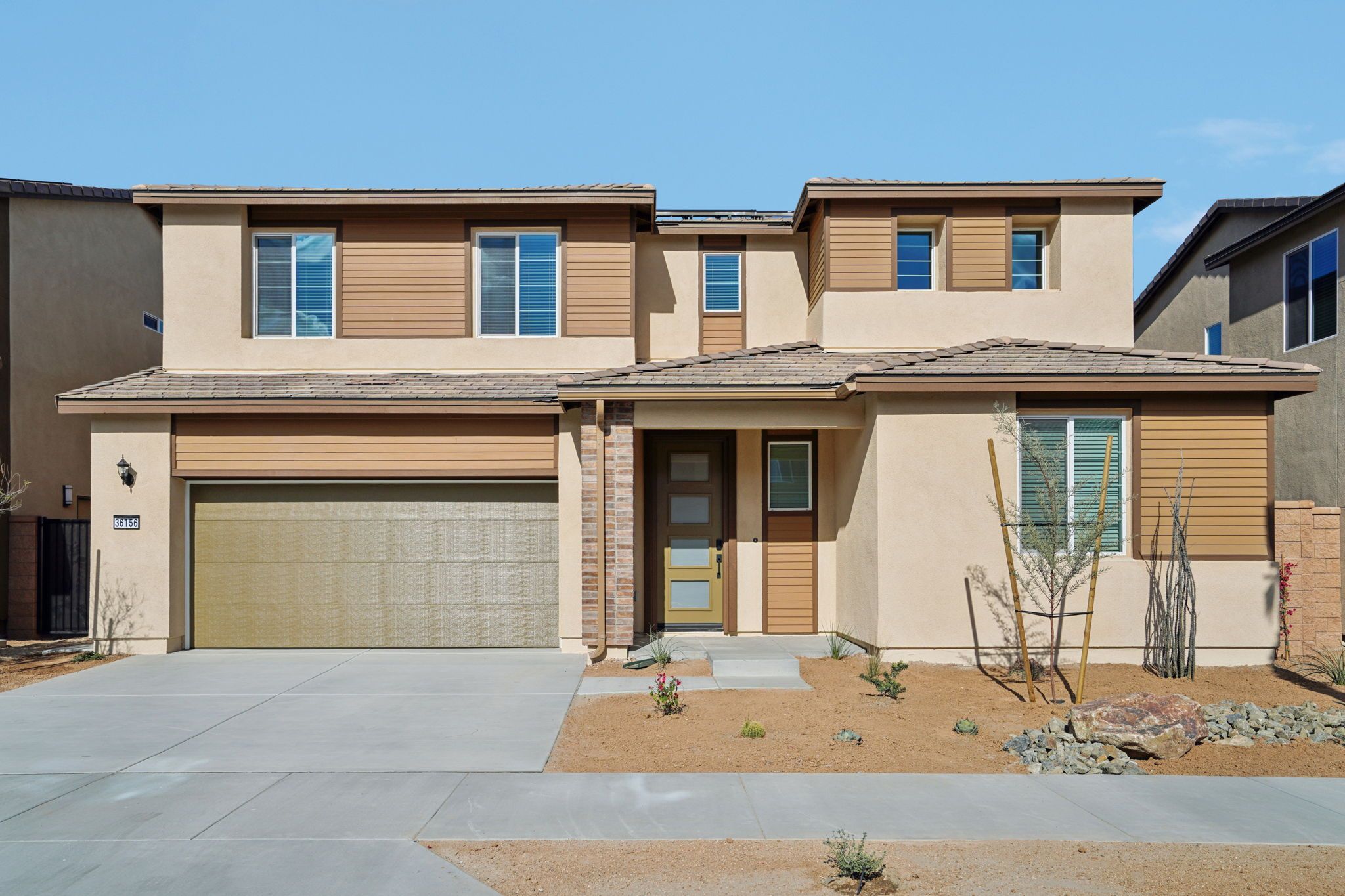 Exterior:Exterior
