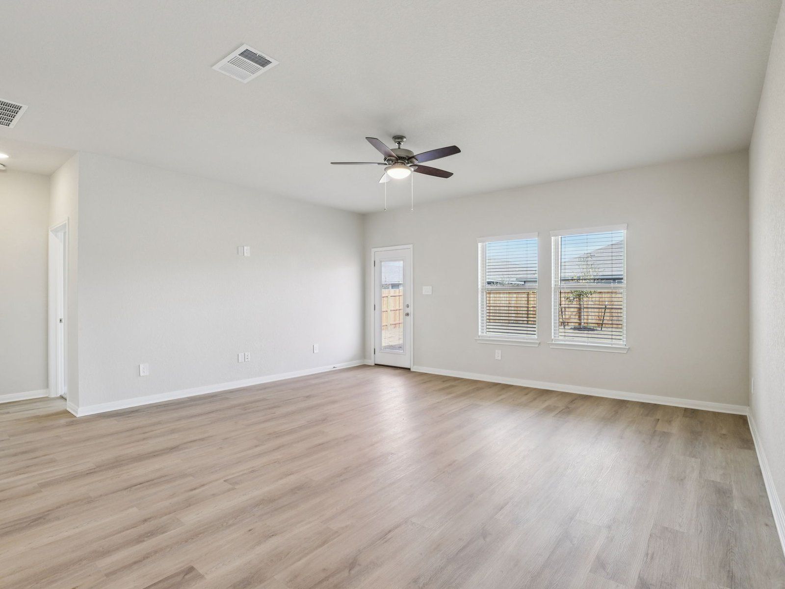 Living Room:Living Room