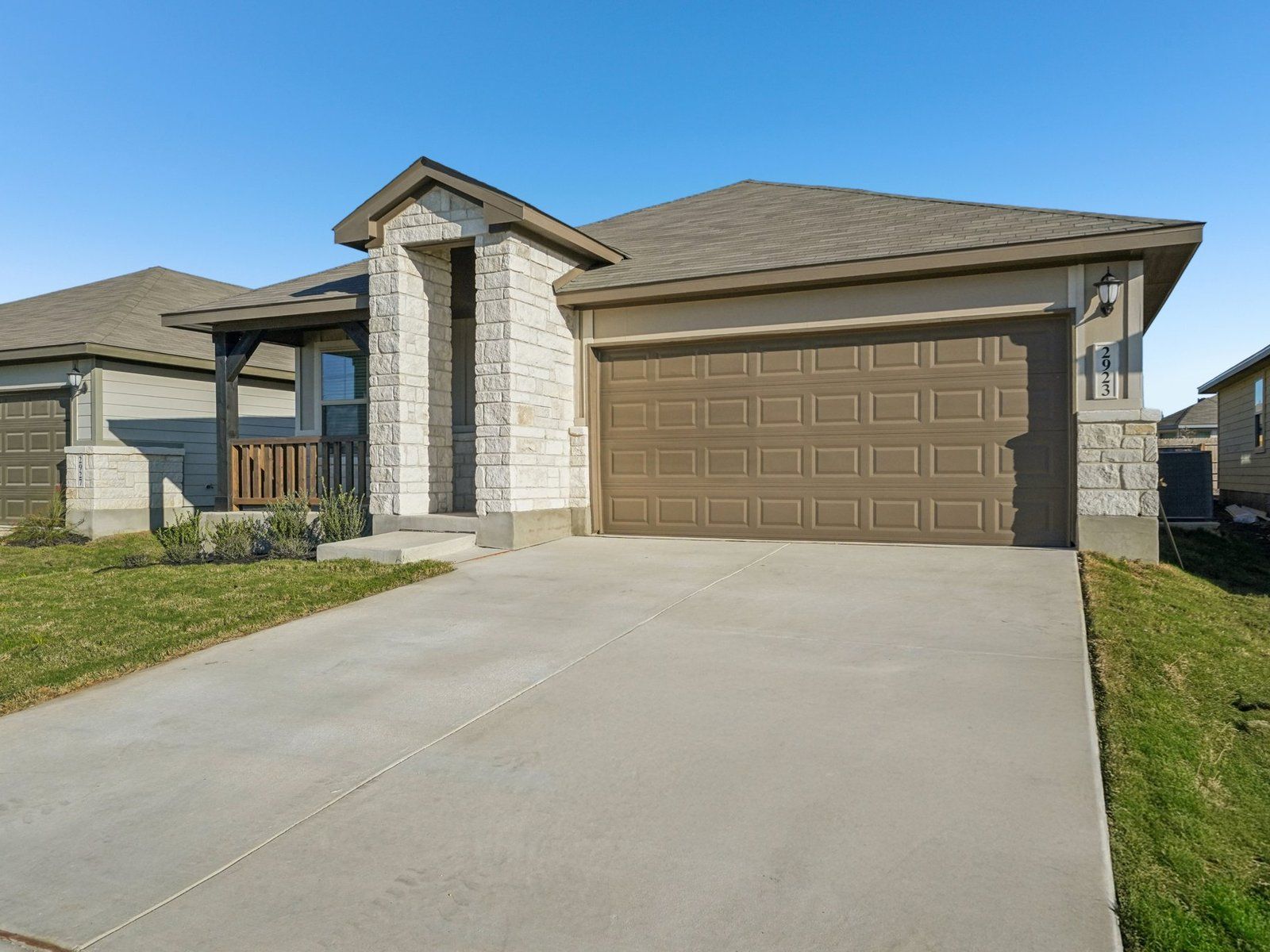 Front Exterior:Front Exterior