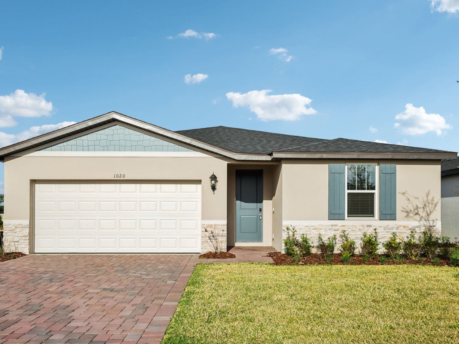 Front exterior:Front exterior