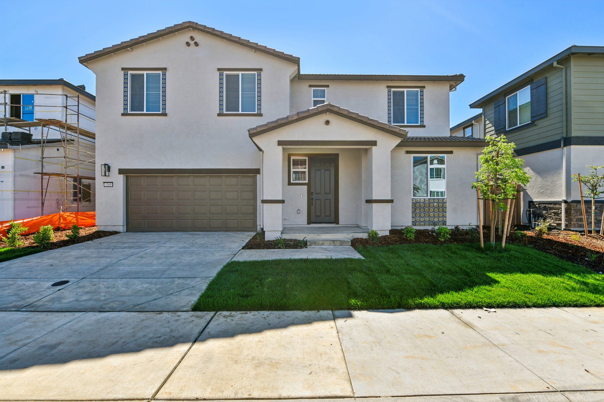 Front Exterior:Front Exterior