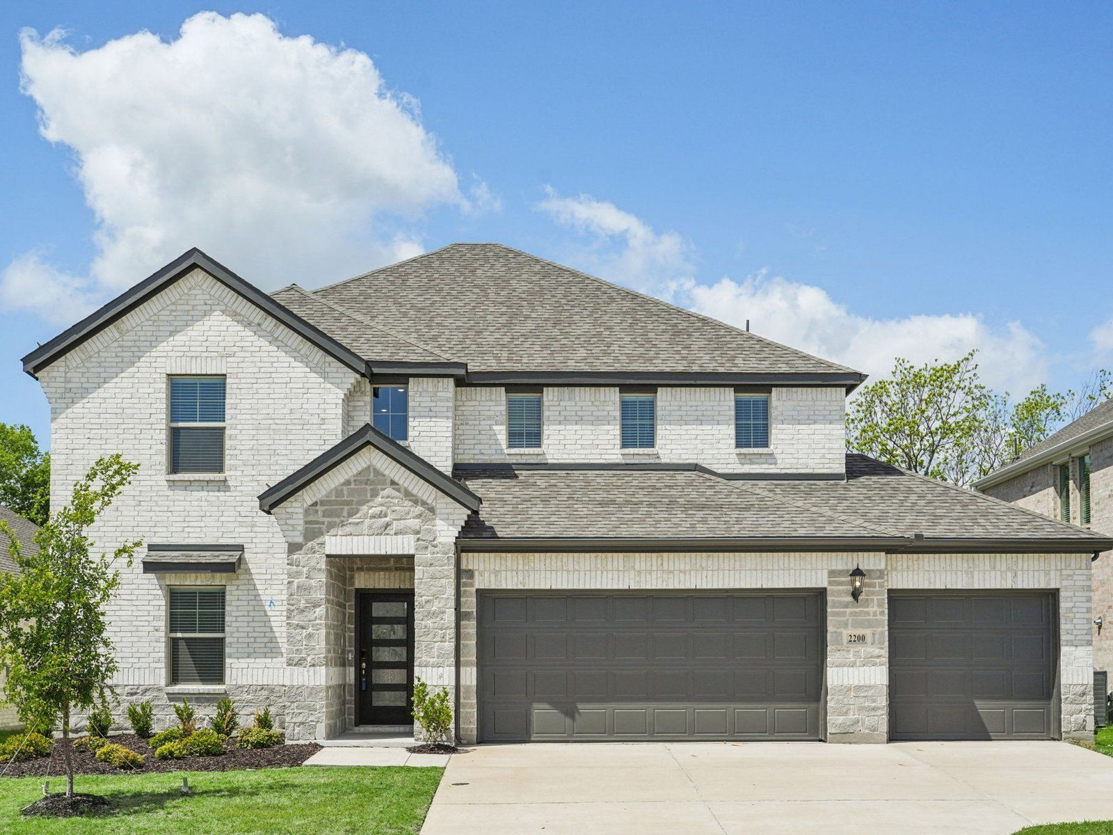 Front Exterior:Front Exterior