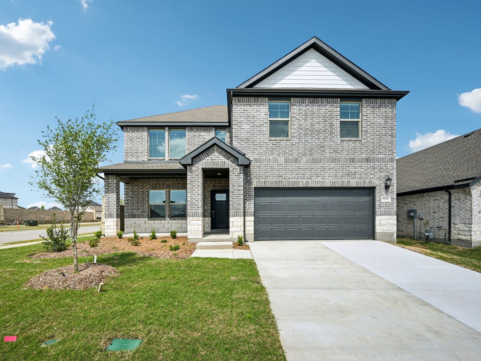 Front Exterior:Front Exterior