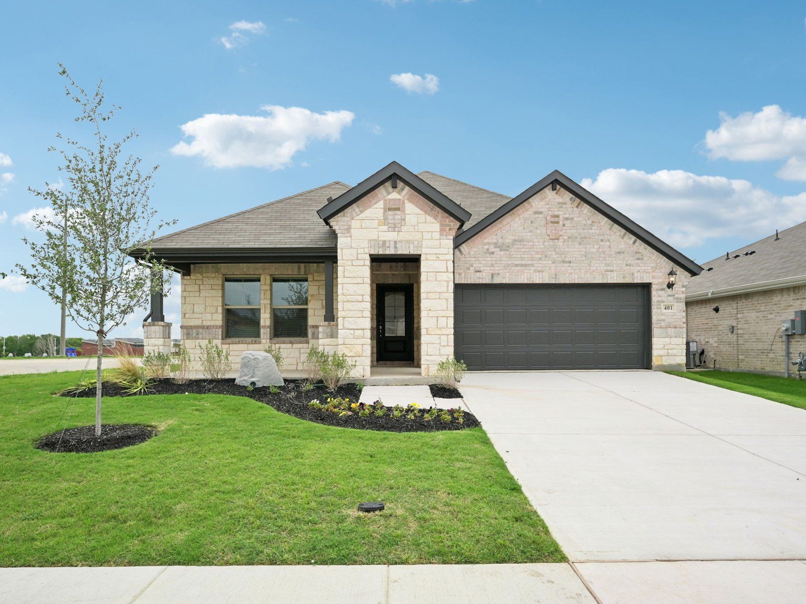 Front Exterior:Front Exterior