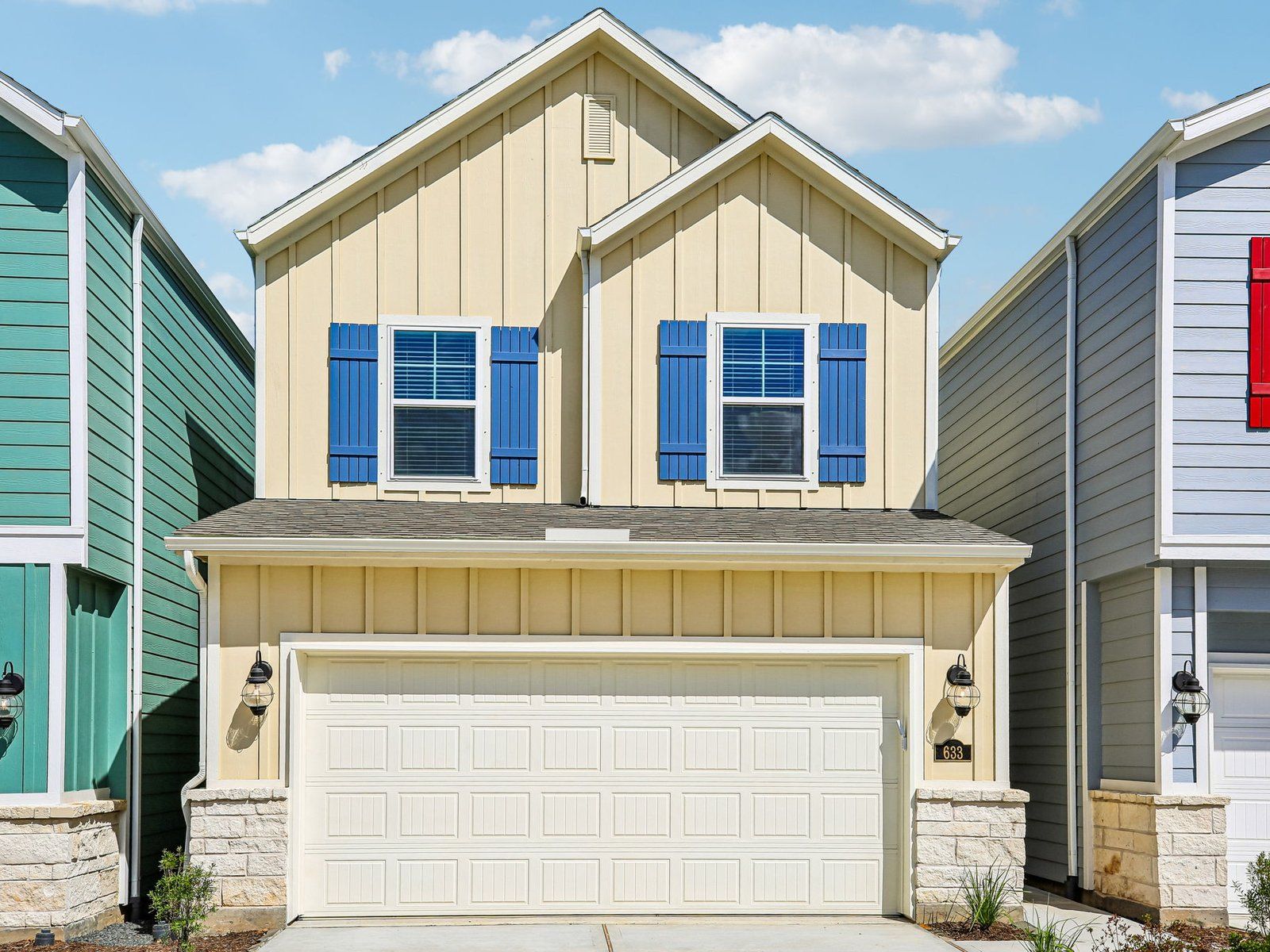 Front Exterior:Front Exterior