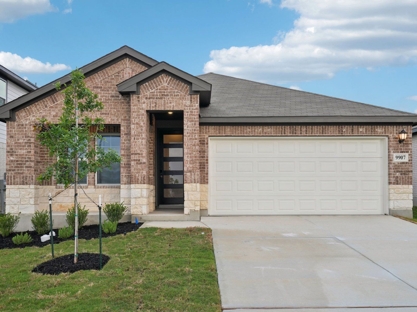 Front Exterior:Front Exterior