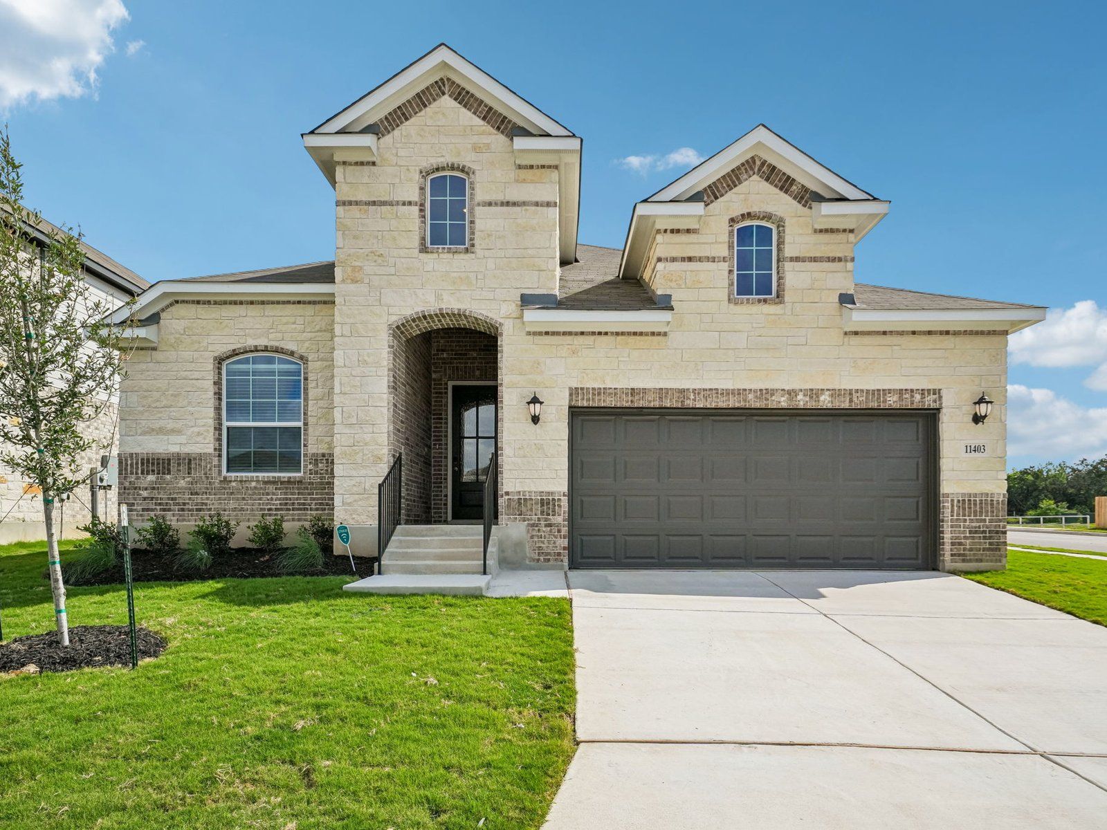 Front Exterior:Front Exterior
