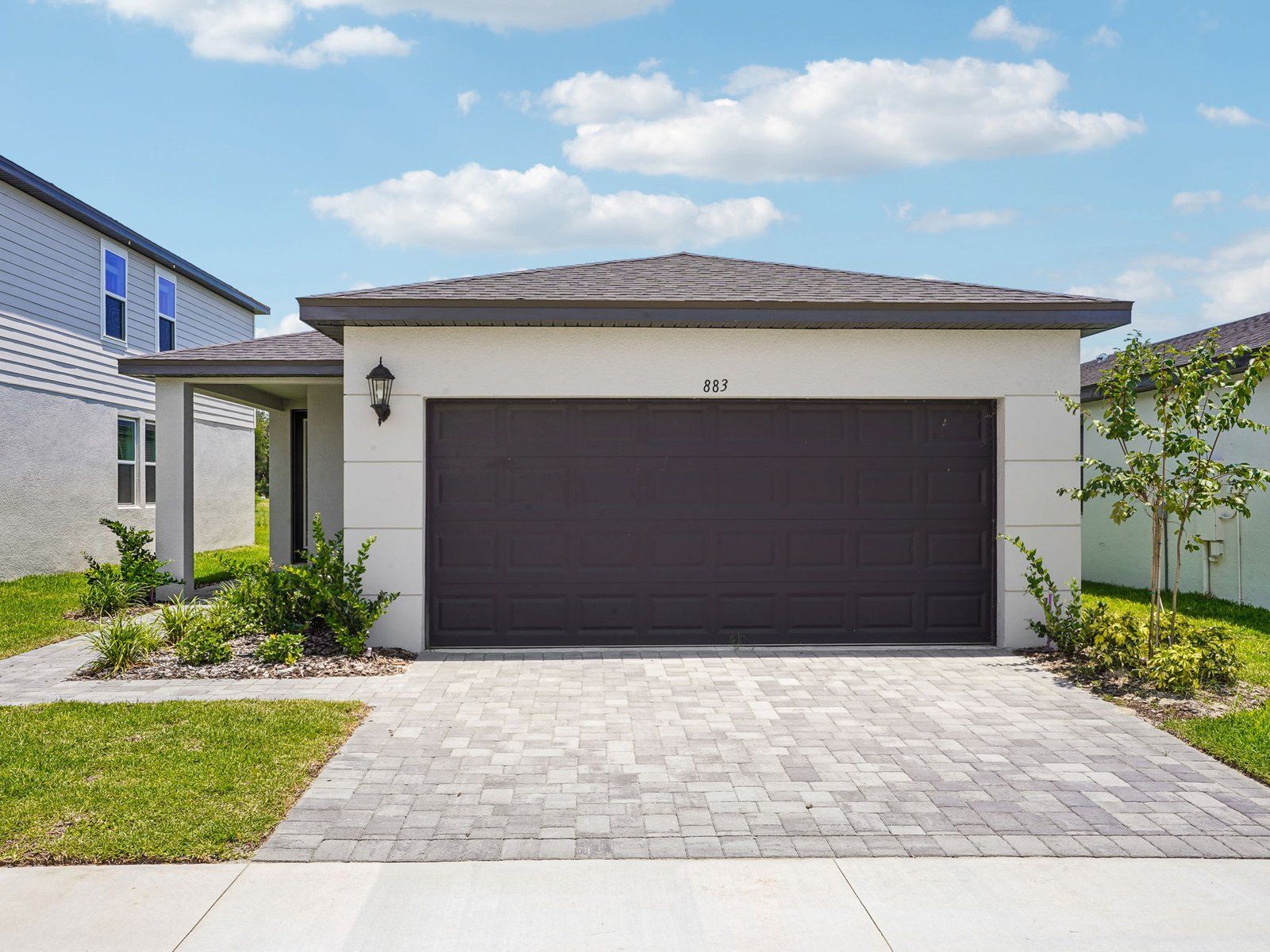 Front exterior:Front exterior