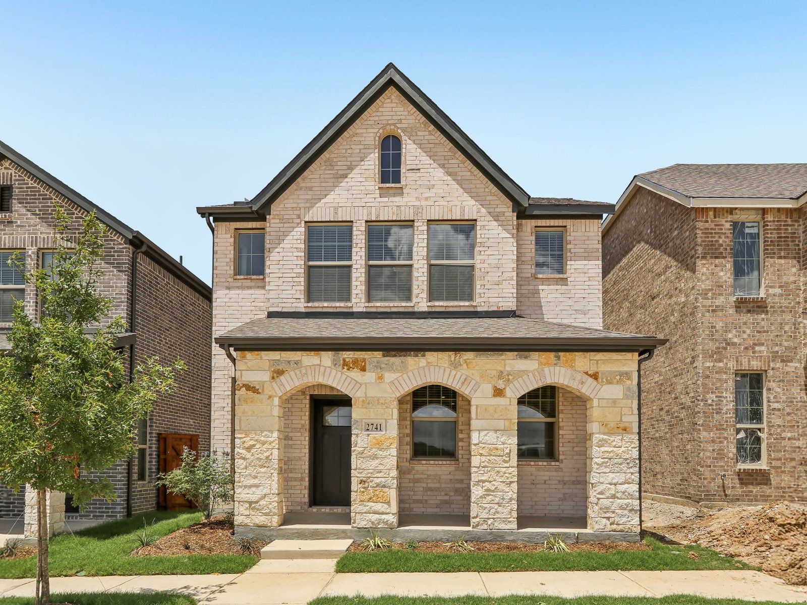 Front Exterior:Front Exterior