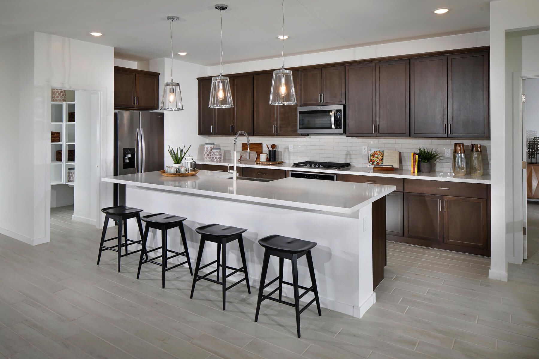 Kitchen:Welcome to the Amber floorplan.