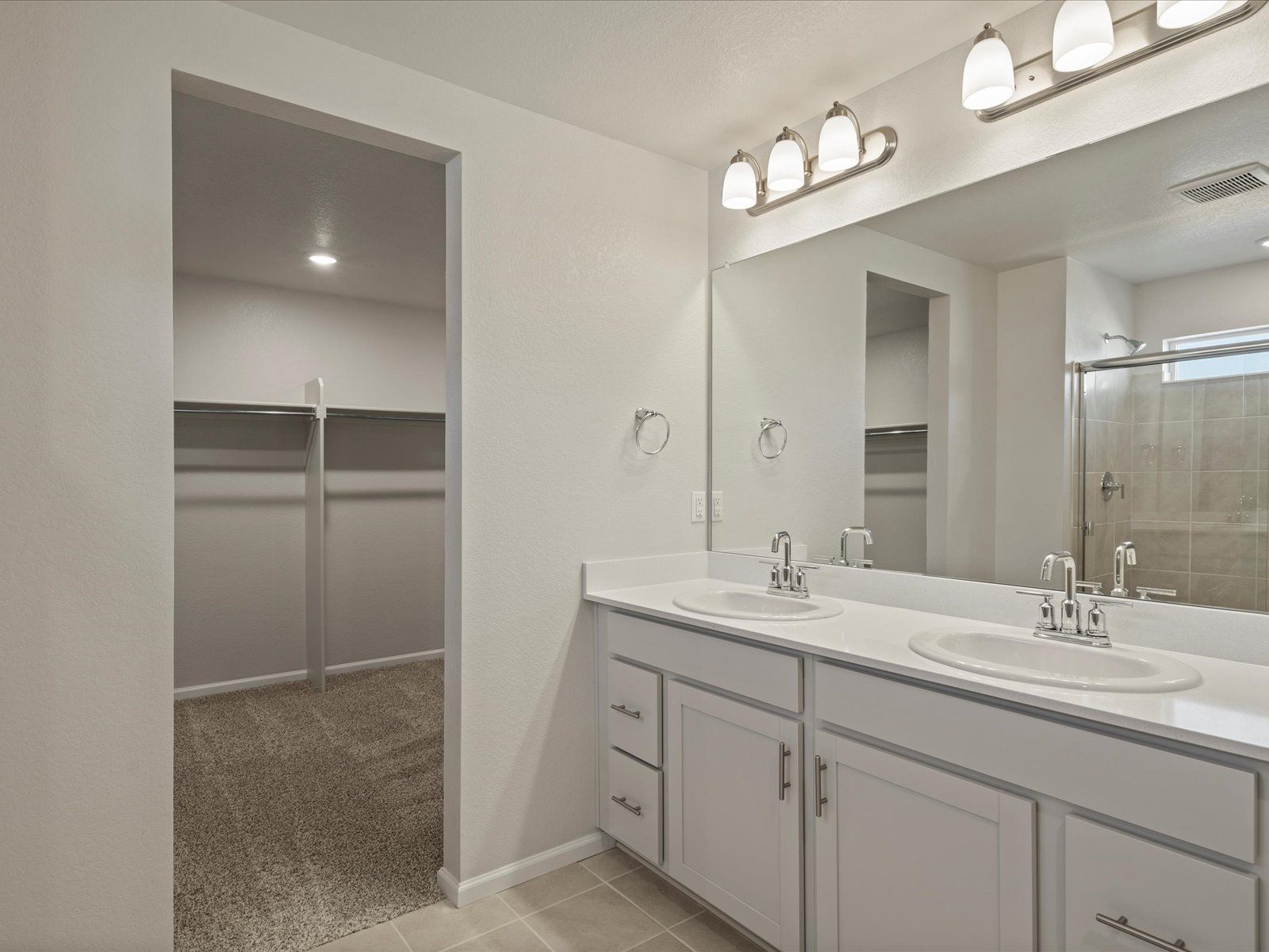 The Bergamot floorplan modeled at Buffalo Highlands:The Bergamot floorplan modeled at Buffalo Highlands