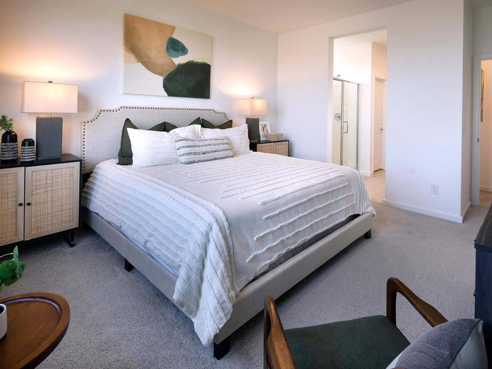 PHX_PalomaCrk_Sierra_Crisp_PrimaryBed.jpg:Primary Bedroom in the Sierra Floorplan at Paloma Creek