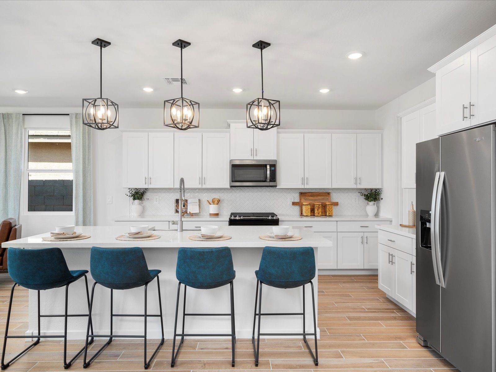 PHX_Silva-Farms_Lark_Kitchen_17740-W-Washington-St:PHX_Silva-Farms_Lark_Kitchen_17740-W-Washington-St