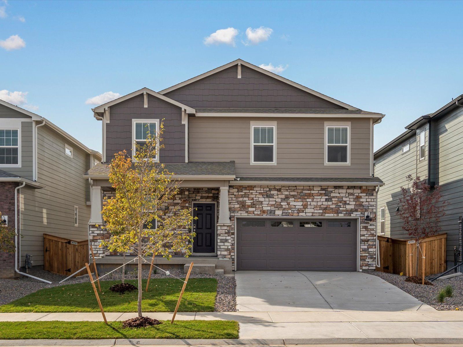 Exterior:The Bergamot floorplan exterior image taken at a Meritage Homes community in Brighton, CO.