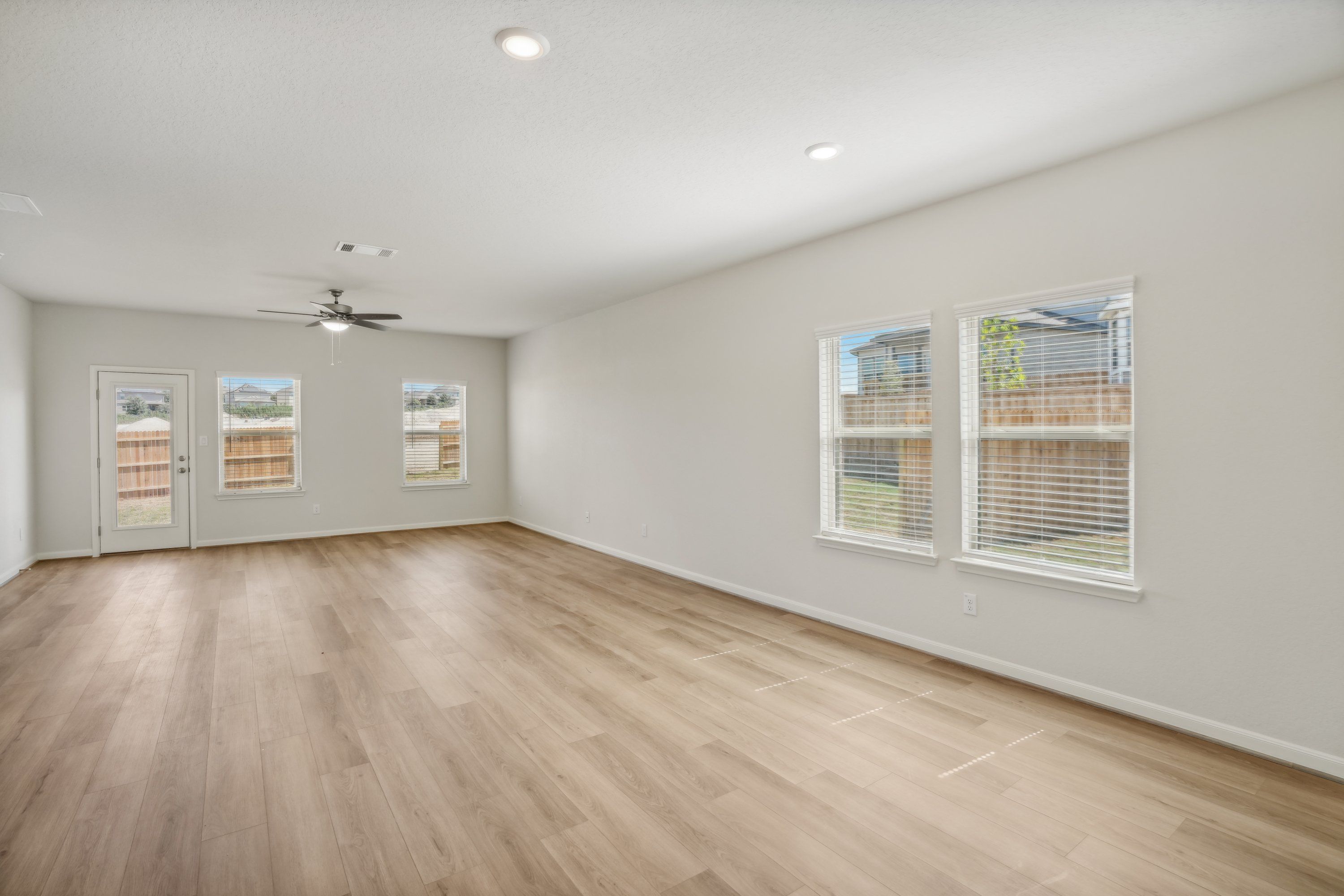 Dining and Living Room:Dining and Living Room