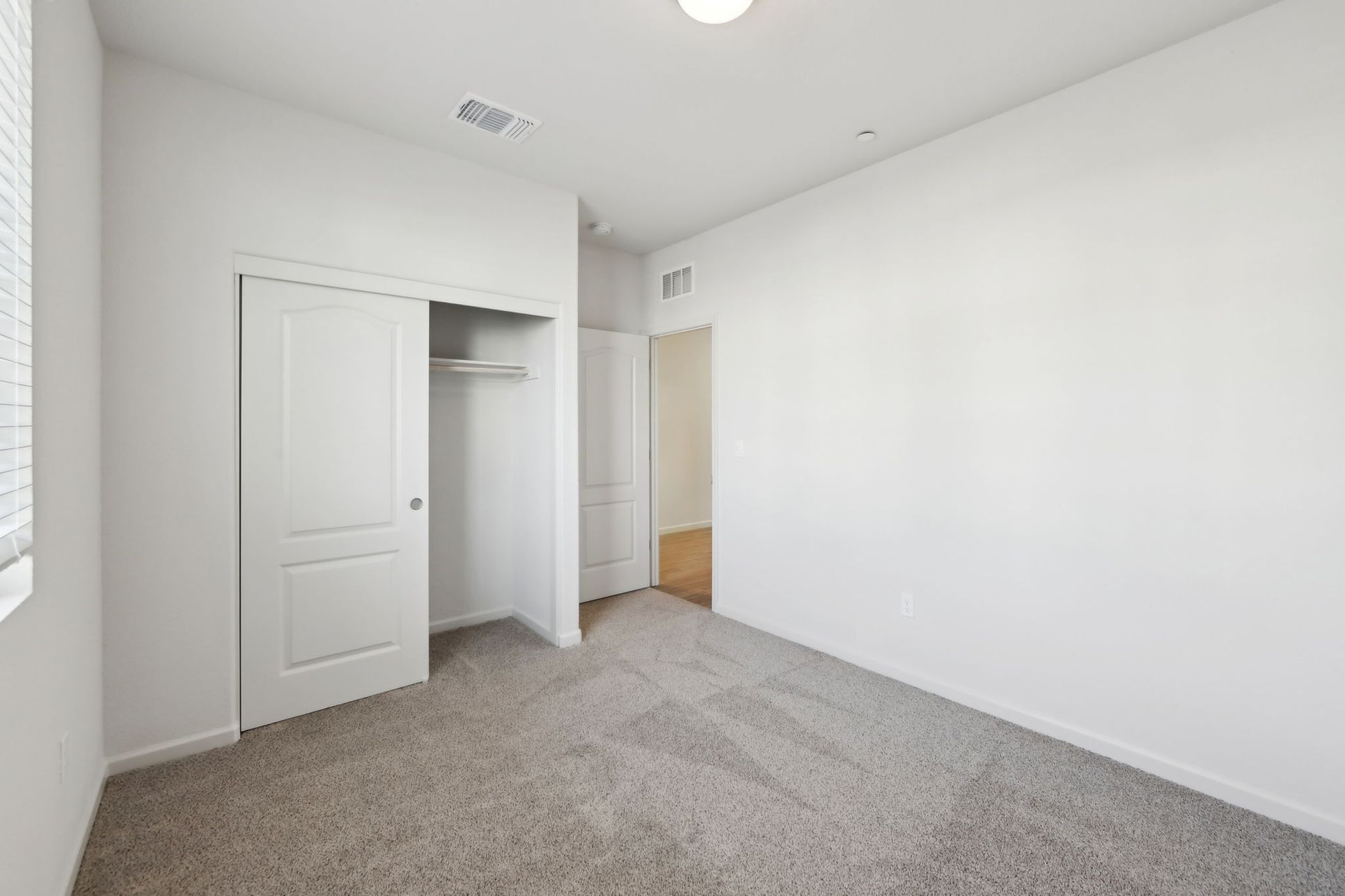 Welcome to 4185 Markovich Ct in Richmond, CA.:NCA_BayViewRichmond_4015_Bedroom_4185_MarkovichCt
