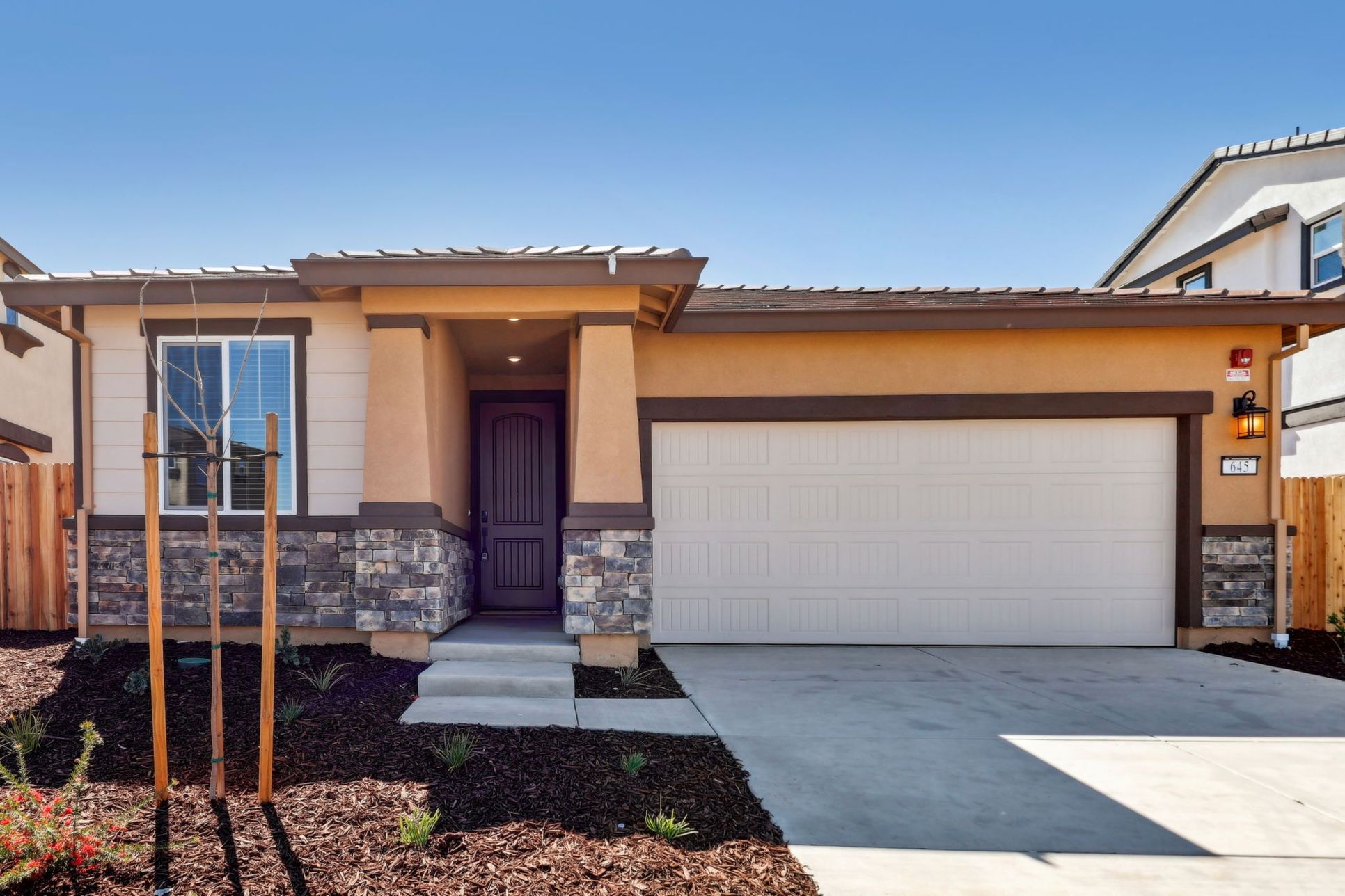Welcome to 645 Shefford Dr in Vacaville, CA.