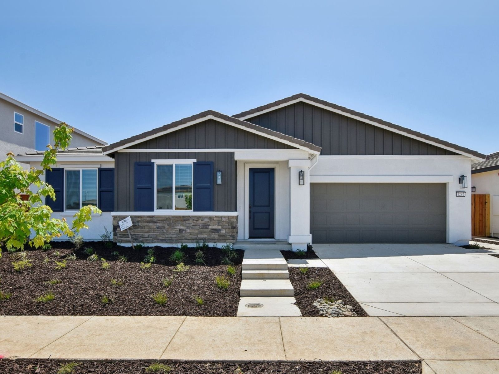 Welcome to 1292 Bastion Ave in Galt, CA.:Welcome to 1292 Bastion Ave in Galt, CA.