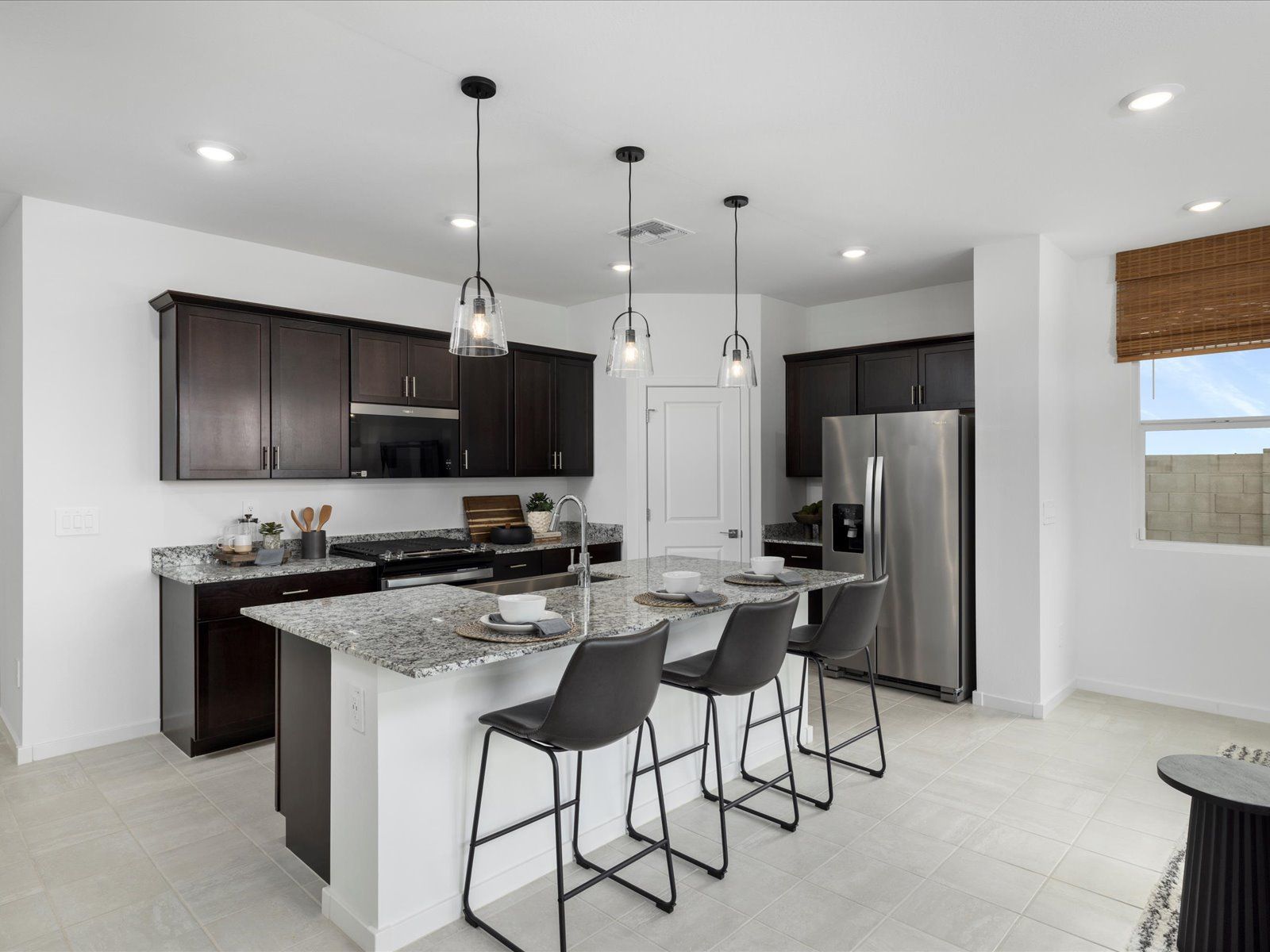 The Leslie floorplan modeled at Anthem at Merrill Ranch