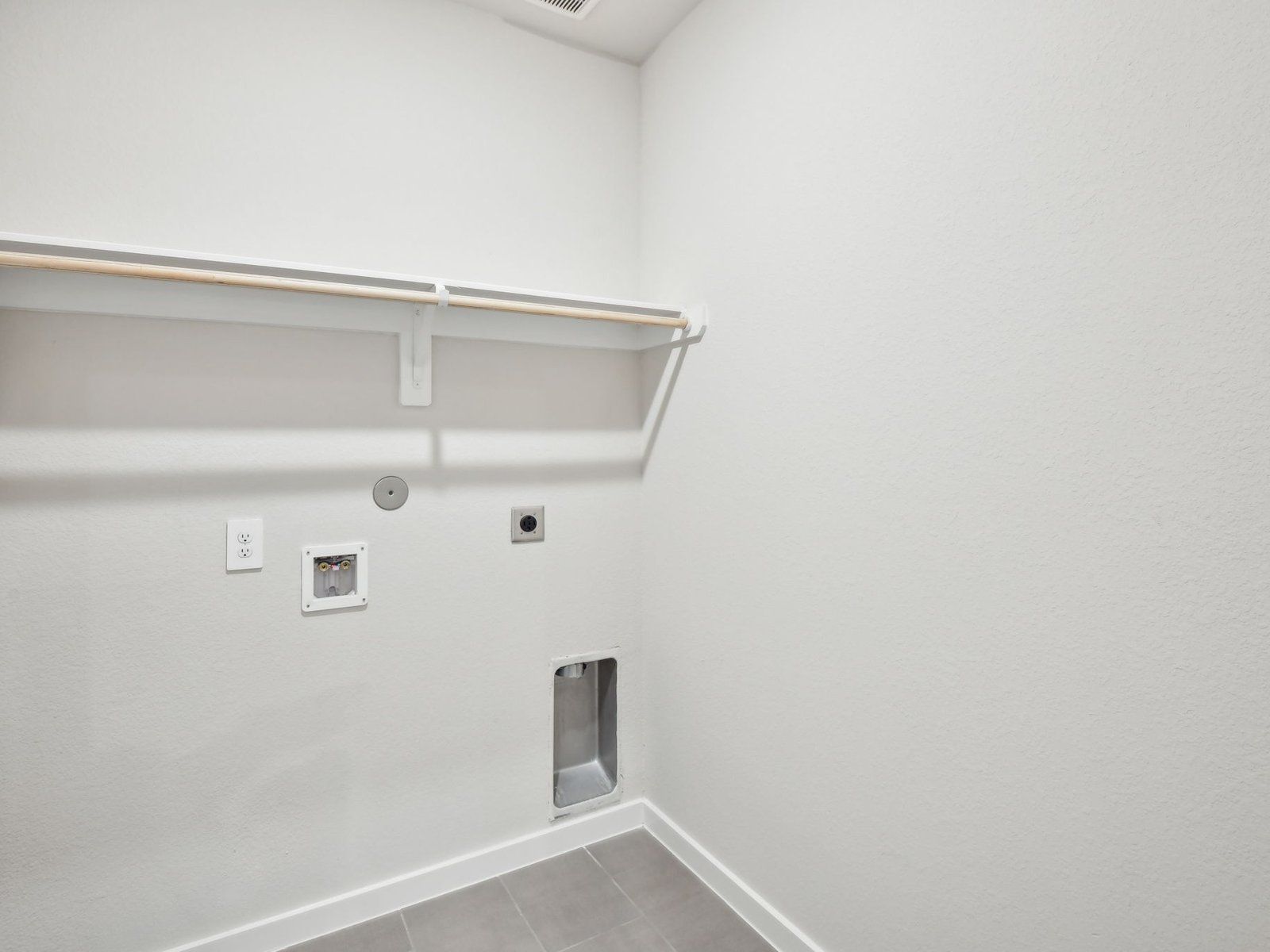 35-custom-Houston - Southwinds-2538 Bay Winds Ln Baytown TX 77523-034.jpg:35-custom-Houston - Southwinds-2538 Bay Winds Ln Baytown TX 77523-034.jpg