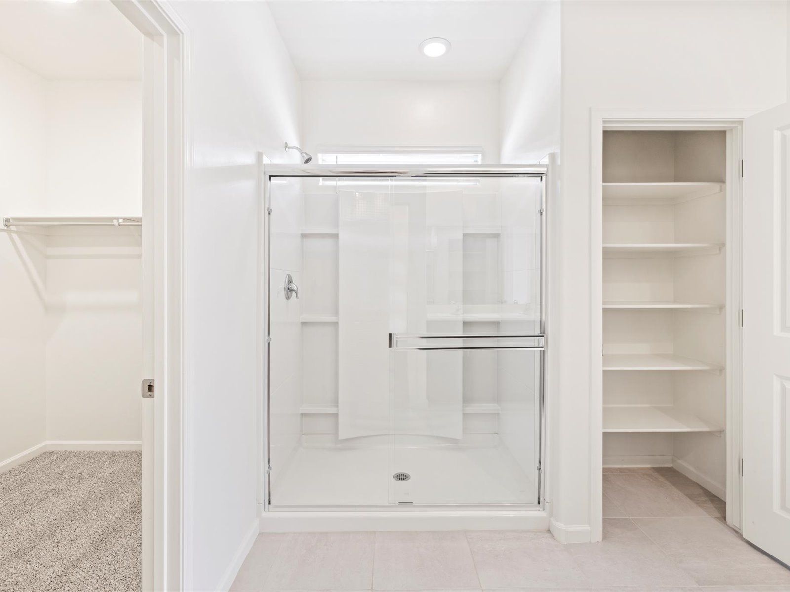 Welcome to the 1480 floorplan.:TUC_Star-Valley-Ph-2_Magnolia_Bathroom_6960-W-Star-Garden-Way