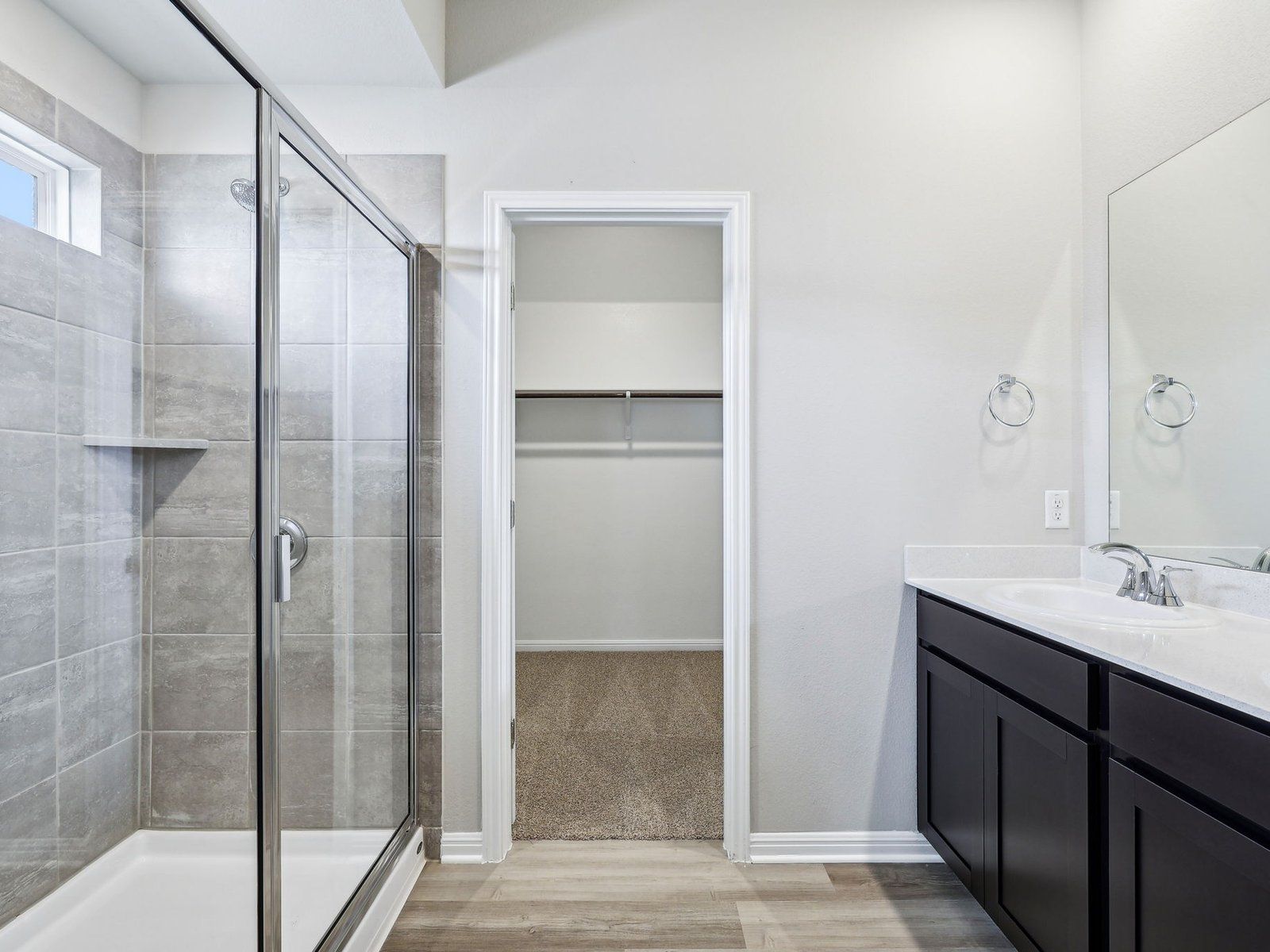 Primary Bathroom:Primary Bathroom